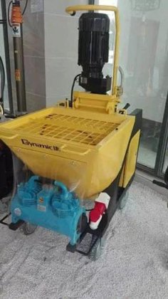 质量上乘的喷涂机，用于水泥砂浆搅拌、泵送、找平灌浆和喷涂。