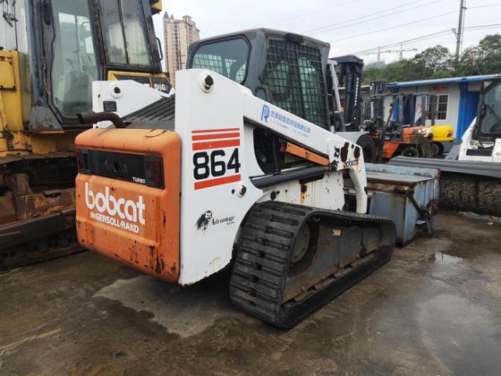 Bobcat 864