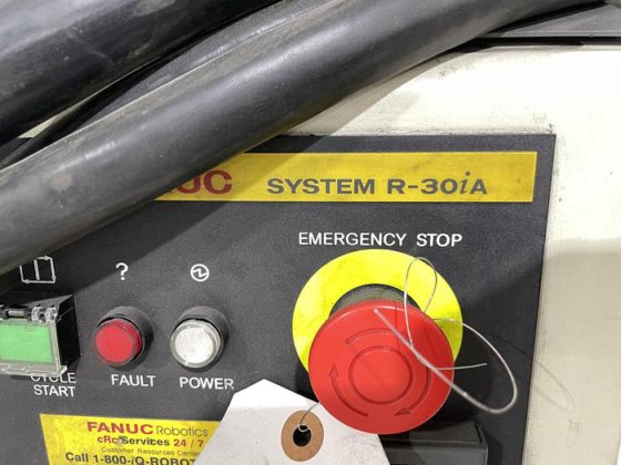 FANUC R2000iB/210F 6 AXIS CNC