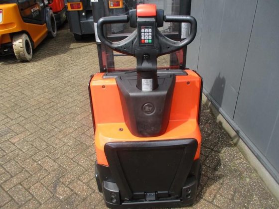 2014 BT SWE 200D