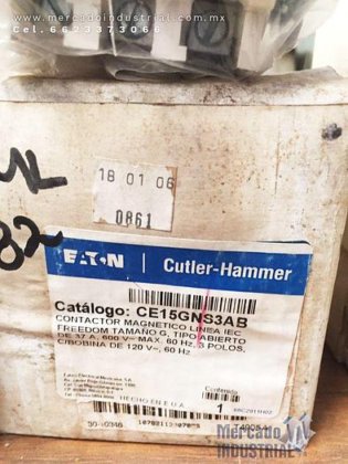 磁気接触器 37 AMP イートン CE15GNS3AB