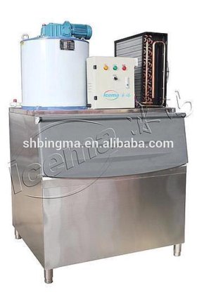 中国高品质便携式自动 0.8 吨片冰机