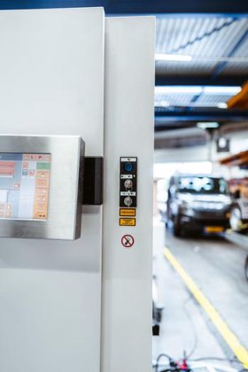 EOS EOSINT P100 formiga