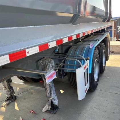 3轴60吨U型高品质半挂车