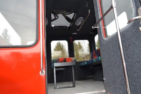 Pistentech 运输舱可容纳 11 人