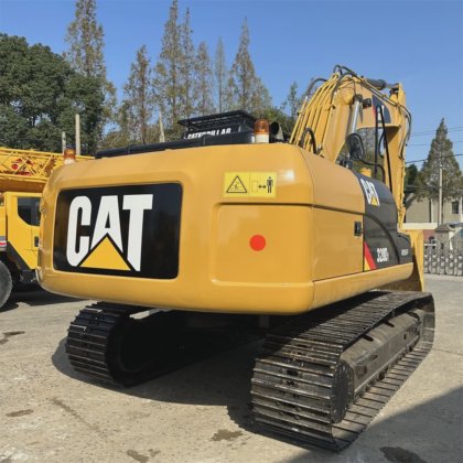 cat 320d