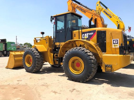 2021 CAT 996H used front