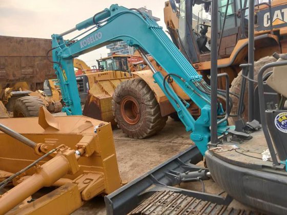 Kobelco SK45