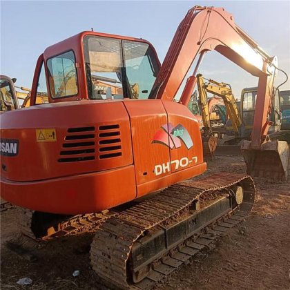 Doosan DH70-7