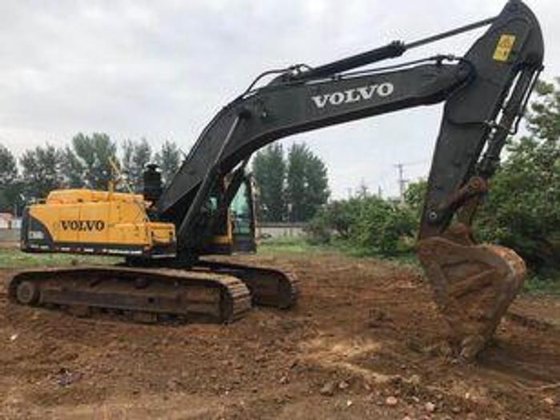 2016 VOLVO EC360BL