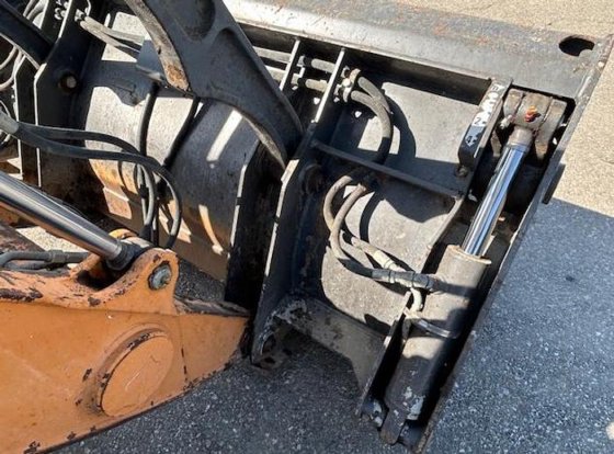 Case Skip Loader