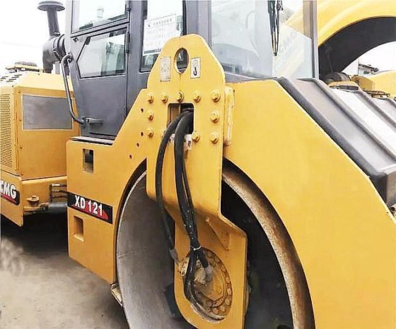 2014 XCMG XD121
