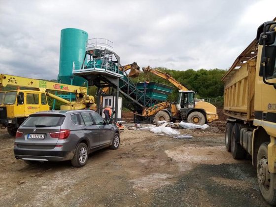 移動式コンクリートバッチングプラント