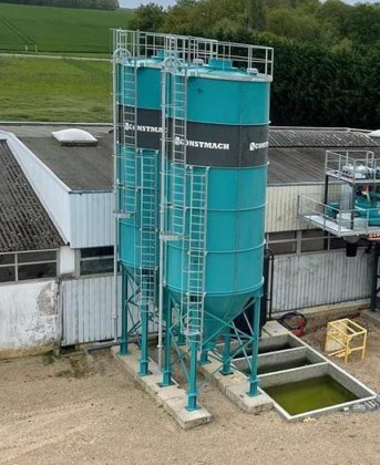 100トンセメントサイロ