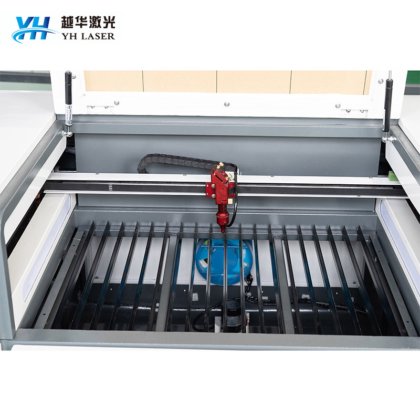 裕华厂CO2激光雕刻切割机7050 CO2激光切割机价格