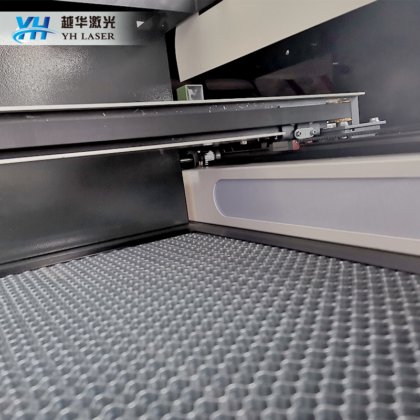 裕华YH-6040微型CO2激光切割机