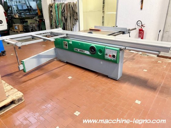 1996 Lazzari Tema 3000 is in Castelfidardo, Italy