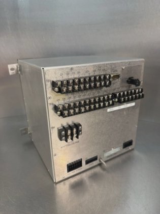 Cooper Power Systems KYLE® F6 Recloser Control 24Vdc (11.5.2) in Duncan ...