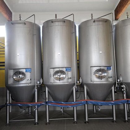 円筒円錐型発酵貯蔵タンク（CCT）[7個]