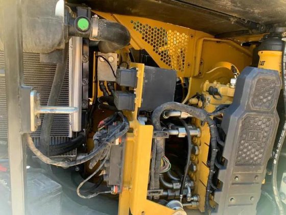 2023 Caterpillar CAT310