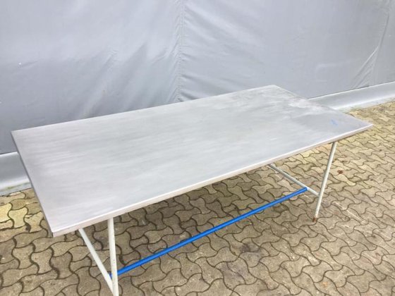 Table, acier inoxydable