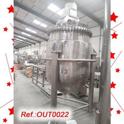 约2000升 "奶油反应器"。