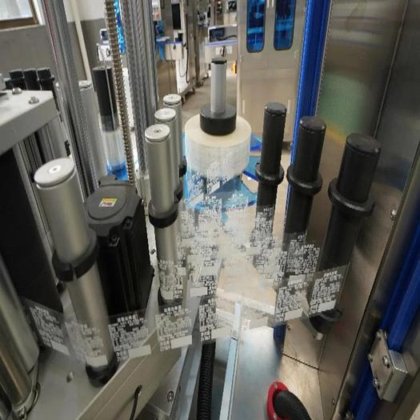瓶用三面旋转式自动贴标机 高速贴标解决方案