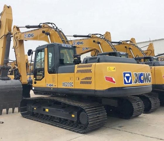 XCMG XE235C