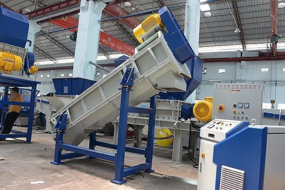 蓝桶破碎机 垃圾桶回收线 蓝桶破碎机