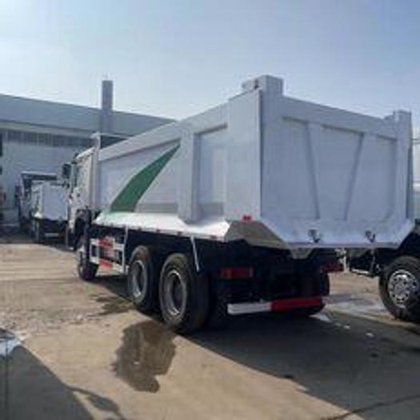 2020年豪沃自卸车