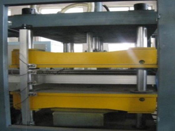 Termoformadora de EPS - Isopor