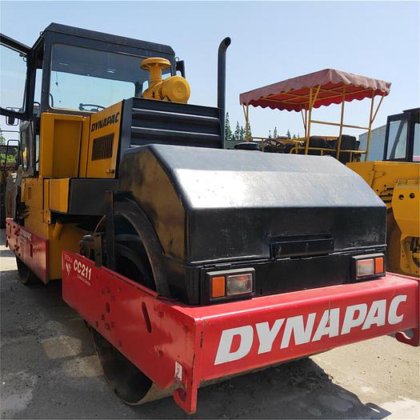 DYNAPAC CC211