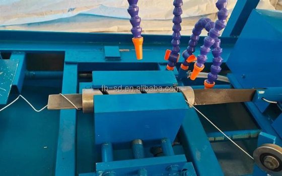 全自动铁丝链环围栏编织围栏网制造机中国工厂价格