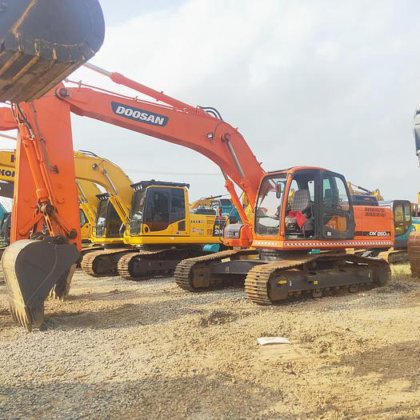 Doosan DX260LC