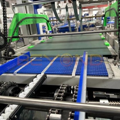 出厂价全自动宠物瓶半盘 PE 薄膜收缩包装机