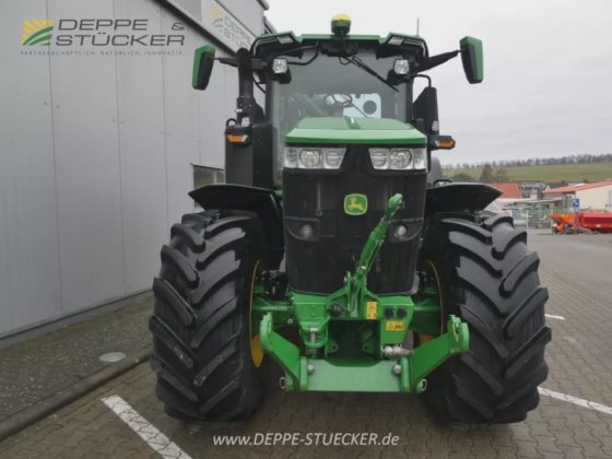 2022 John Deere 7R 310