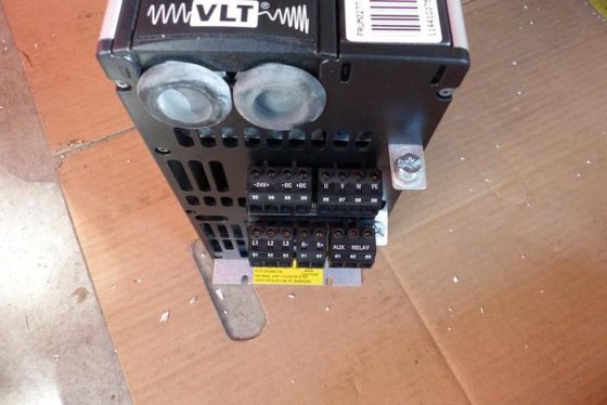 周波数コンバータ