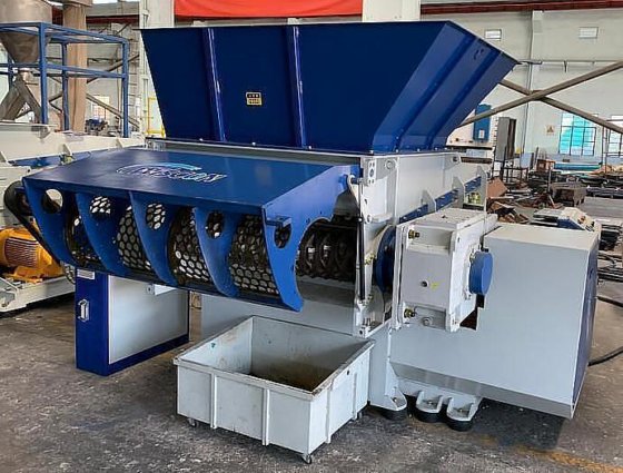 P 系列工业医疗废物碎纸机