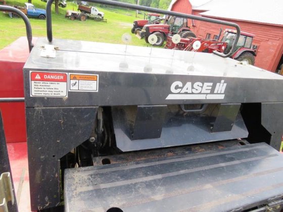 2002 Case IH LBX 331