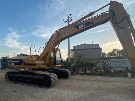 2014 Caterpillar 325BL