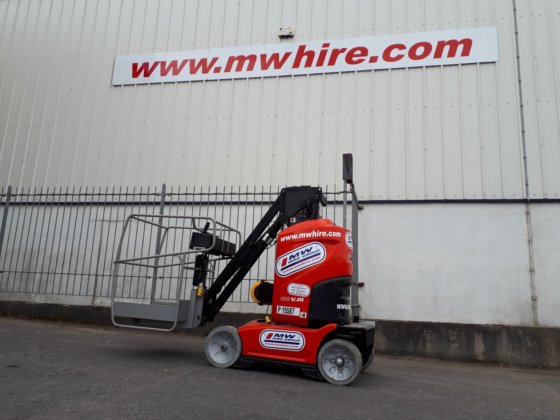 2016 Manitou 100VJR 桅杆臂式升降机