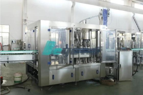 啤酒玻璃瓶包装液体灌装机出售