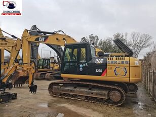 2017 Caterpillar 323D
