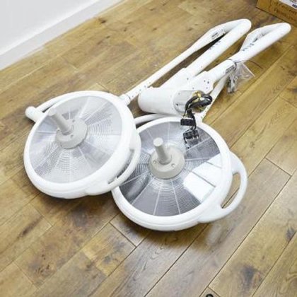 ALM 双圆顶操作照明