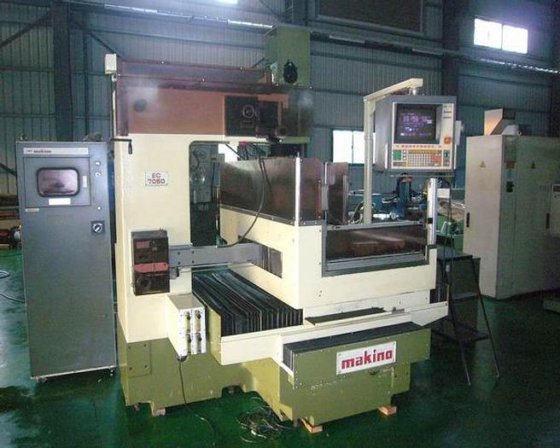 MAKINO (日本牧野) EC-7050 線切割機