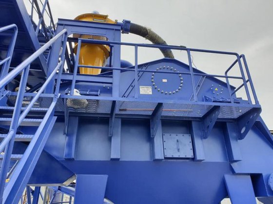 脱水スクリーンとハイドロサイクロン