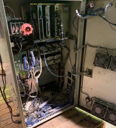 MOTOMAN ES200N 6 AXIS CNC