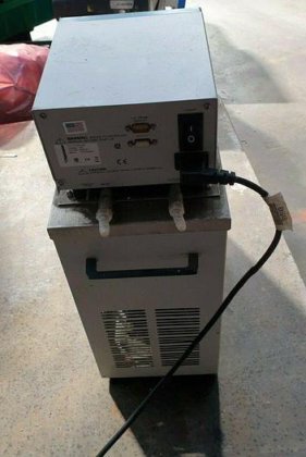 ポリサイエンス社 9102A12E 6リットル高安定性デジタルコントローラ 冷蔵/温蔵