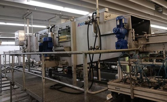 クレート洗浄機