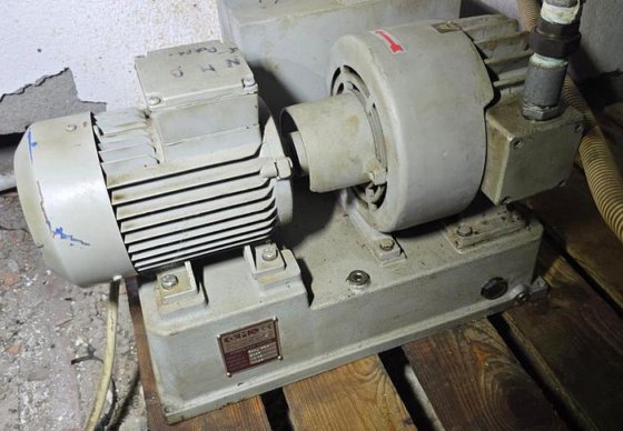 真空泵 - 真空泵